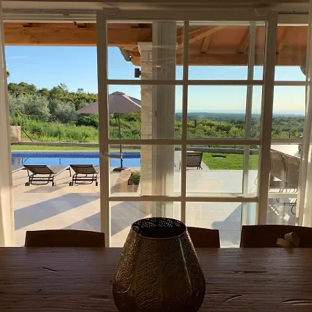 In - Istrien 41014 Holiday home *