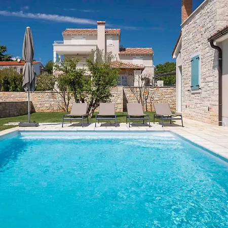 In - Istrien 41014 Holiday home *
